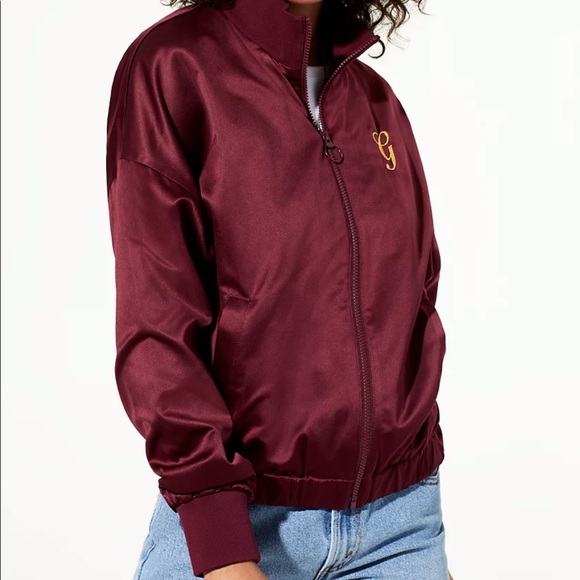 Aritzia TNA Bomber - Picture 6 of 6